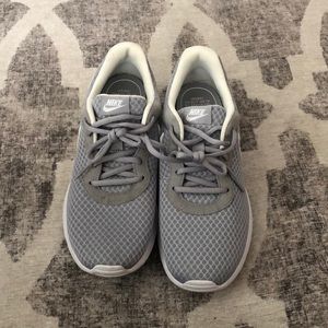 Women’s Nike Tanjun Running Sneakers